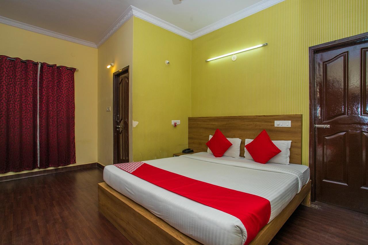 Hotel Venkat Presidency 벵갈루루 외부 사진